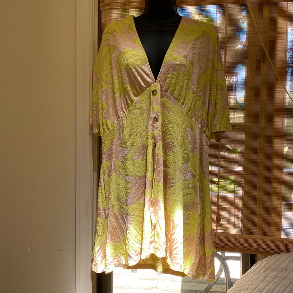 V-neck dress